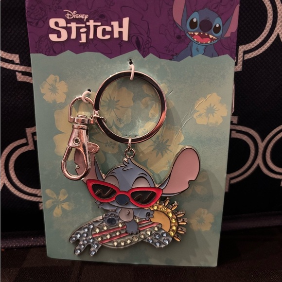NWT Disney Stitch Keychain with Red and Blue Accents - Picture 1 of 2